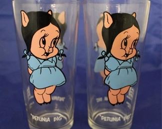 68 - 2 1973 Pepsi Collector series Petunia Pig glasses 6 1/4" tall
