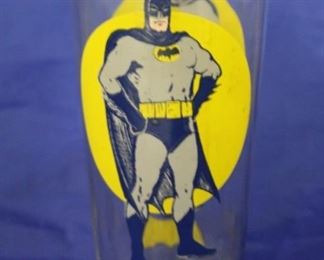 70 - 1976 Pepsi Super Series Batman glass 6 1/4" tall
