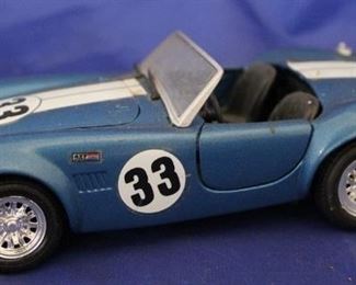 146 - AC Cobra Diecast Model Car (1/25)
