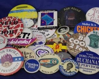 194 - Lot of 25 assorted vintage buttons
