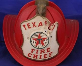 264 - Texaco Fire Chief plastic helmet - as is
