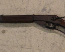 302 - Vintage Daisy Red Ryder BB gun
