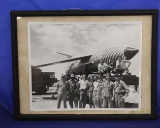 349 - Framed WWII USAF original photograph 10 x 12 1/2
