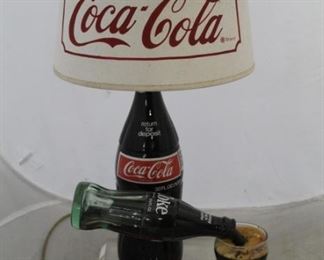 368 - Coca-Cola vintage lamp 20" tall
