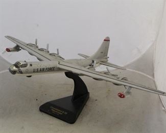 378 - Consolidated B-36 Peacemaker model airplane
