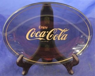 468 - Coca - Cola oval glass tray 6 1/4 x 8 1/4
