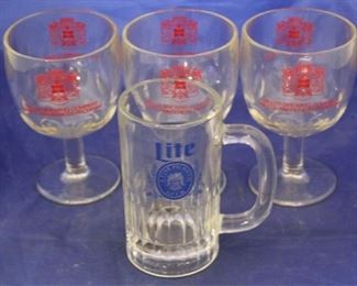 470 - 4 Vintage Miller Lite Beer goblets & mug
