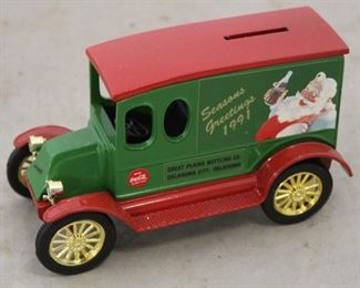 495 - Ertl Coca - Cola diecast metal car bank
