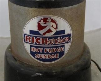 520 - Richardson Hot Fudge sundae maker
