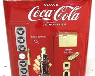 538 - Coca-Cola cooler 35 x 22 x 15 1/2
