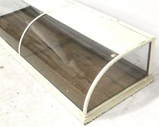 561 - Vintage curved glass country store showcase 13 x 69 x 22

