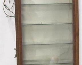 608 - Display case 48 x 16 x 5
