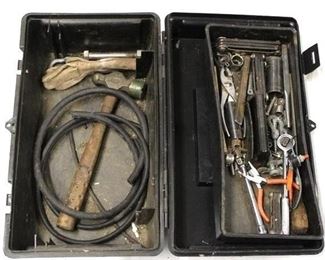 622 - Tool box w/ tools
