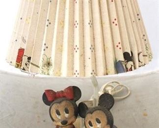 726 - Mickey & Minnie Mouse lamp
