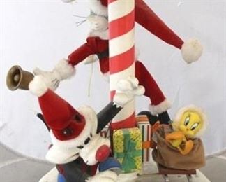 753 - Looney Tunes Christmas decoration

