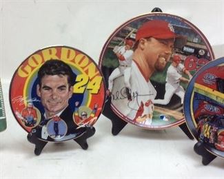 COLLECTIBLE SPORTS PLATES
