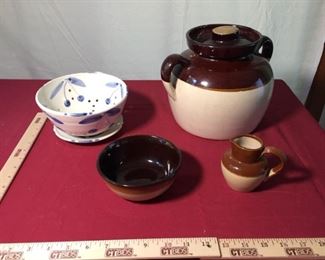 Four Vintage and Modern Ceramics Pottery