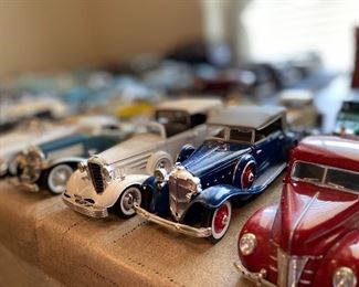 Large selection of model cars