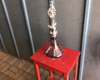 Hookah with Side Table