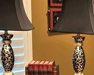 Leopard lamps
