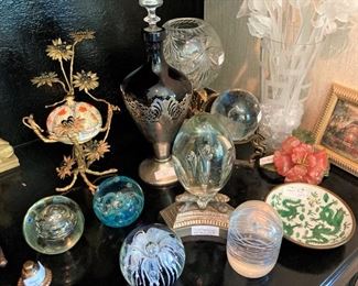 Paper weight collection