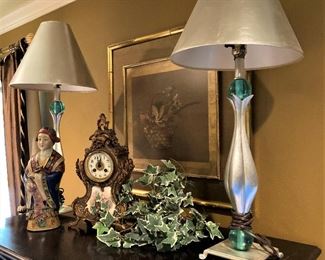 Lamps, statue, clock