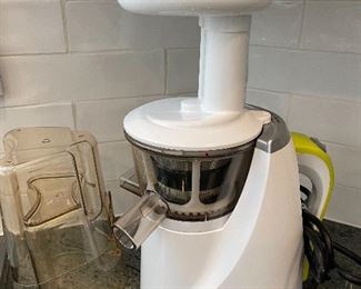 Hurom juicer 