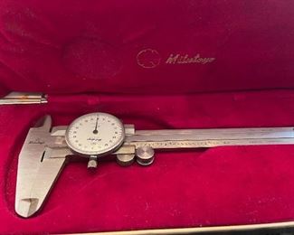 Mitutoyo dial caliper 