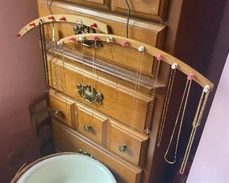 All 14k & 18k gold chains