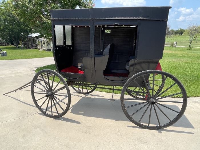 Amish Horse Drawn Carriage Buggy