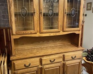 Vintage Colonial Oak Buffet with Hutch
