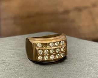 14k Gold Ring Size 11 weighs 12.96 grams 14k set with rhinestones missing one stone see pictures