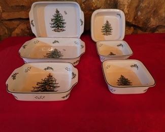 Lot of Spode Holiday Bakeware as picturedSee 