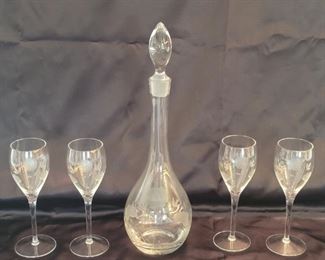 Etched Crystal Decanter Set with 4 Cordials
