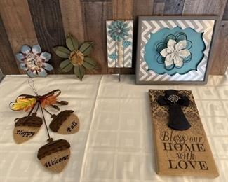 (6) Farmhouse Chic Wall Decor in Blues & Browns