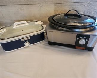 (2) Crock-Pot Brand Crock Pots Vintage Style