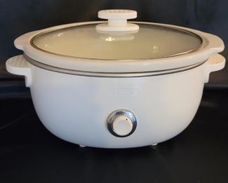 Vintage Bella Crock Pot, tested and working