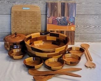 Tub with Burlap/Country Christmas Tree Ornaments