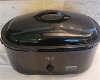 Tru 18 Quart Roaster Oven, tested and working