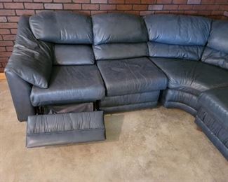 3 Piece Leather Sleeper Sectional w Recliner-as is