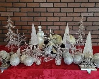 Very Nice Frosty Silver and Clear Holiday Decor