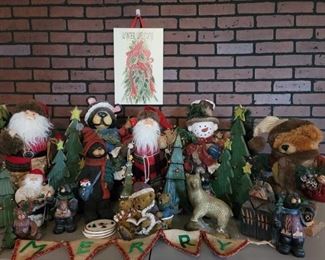 Country Christmas Bears, Santas, Snowmen & More!