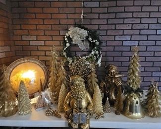 Lot of Christmas Decor in Golden Tones