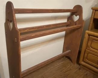 Country Heart Design  Blanket/Quilt Rack