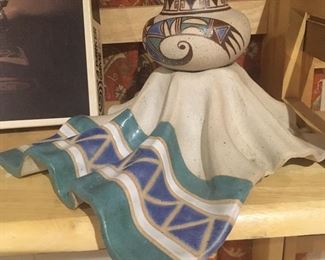 Beautiful piece of signed Native American pottery