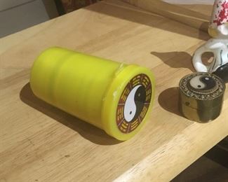 Yeah... those are POGs... more pics of these at the end for those of you longing for the 90’s!