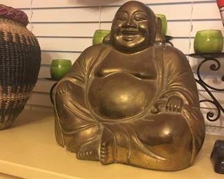 Big METAL (brass?) Buddha!
So cool!