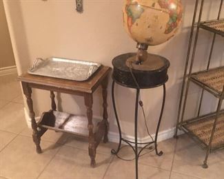 The globe lights up! If you own this you can legit “illuminated your world”. 