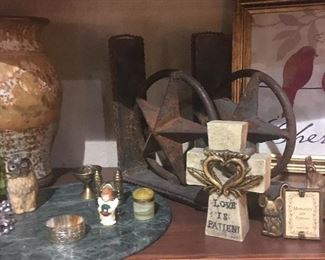 Cool metal Texas Barnstar book ends. Get some books too... people will think you can read.