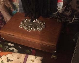 Lots of decorative boxes on this house